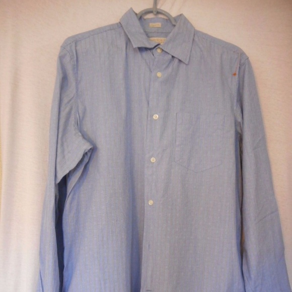 Banana Republic Other - Banana Republic Classic Fit blue white shirt